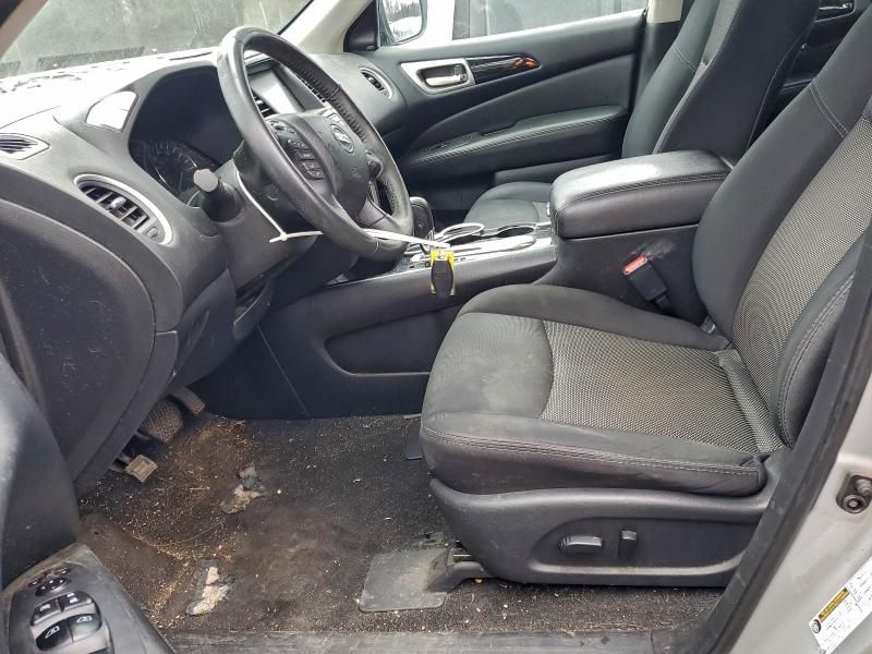 2019 Nissan Pathfinder s