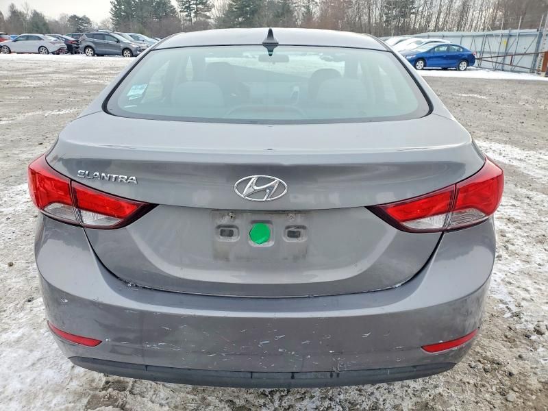 2014 Hyundai Elantra se