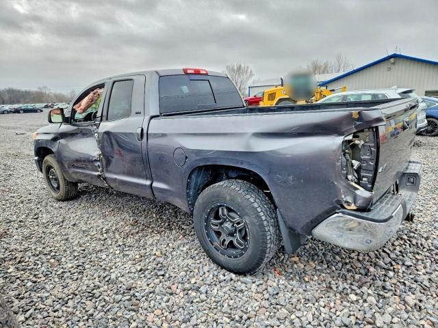 2014 Toyota Tundra Double cab sr