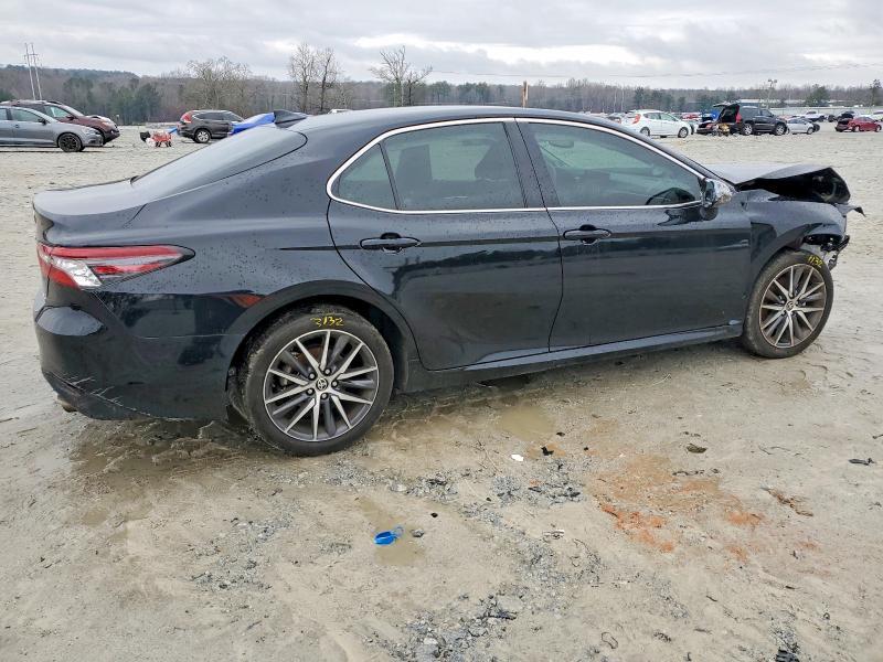 2024 Toyota Camry xle