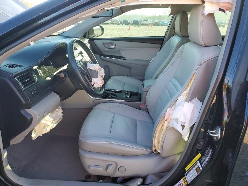 2016 Toyota Camry Hybrid