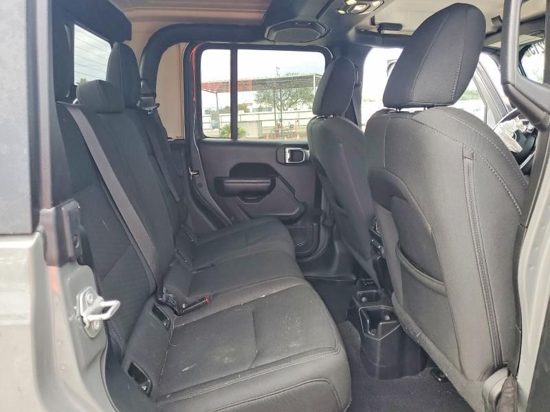 2021 Jeep Gladiator Sport