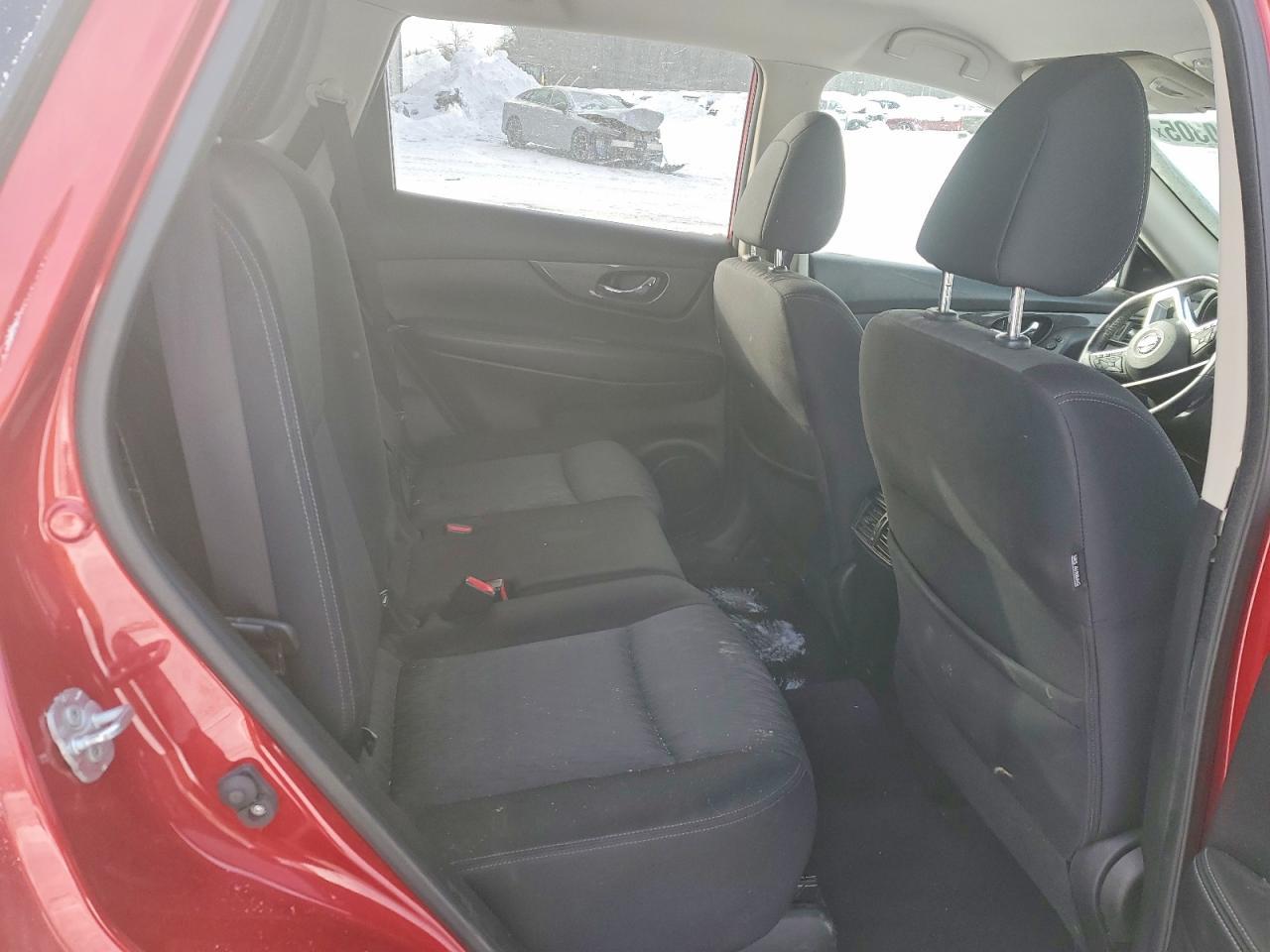 2017 Nissan Rogue sv