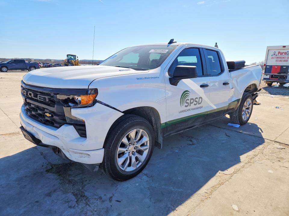 2025 Chevrolet Silverado C1500 Custom