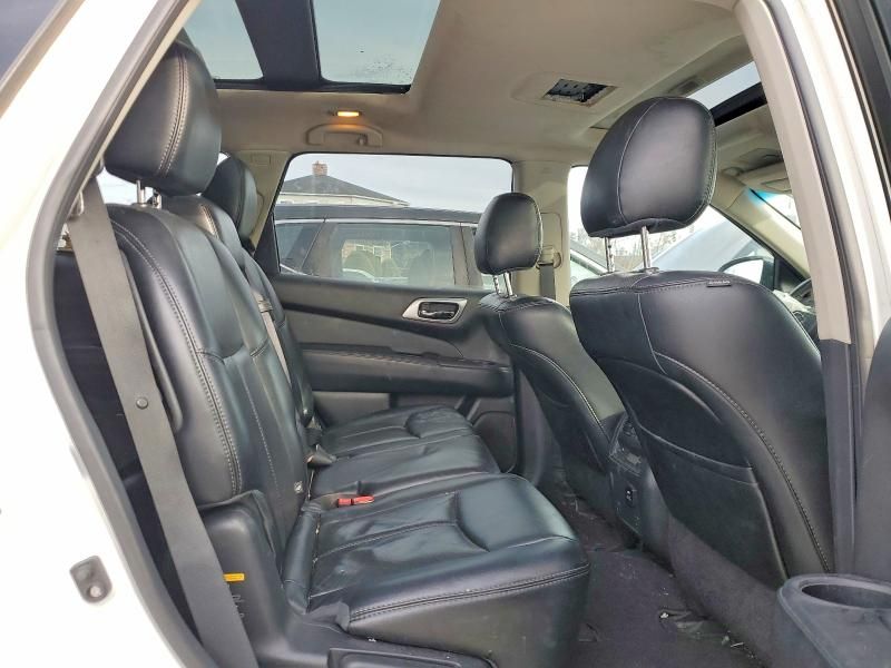 2015 Nissan Pathfinder s