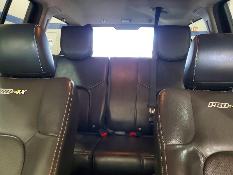 2013 Nissan Xterra x