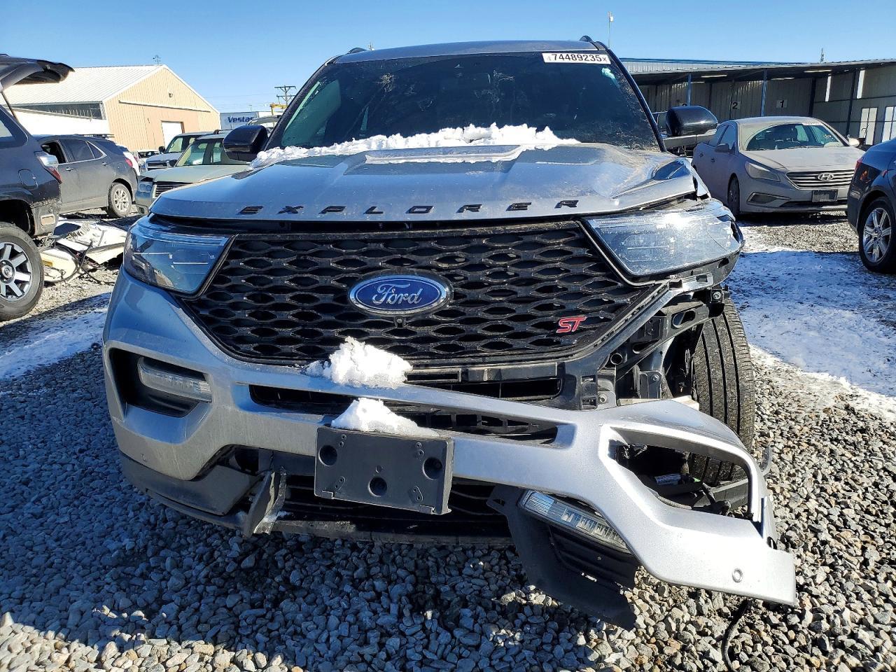 2021 Ford Explorer st