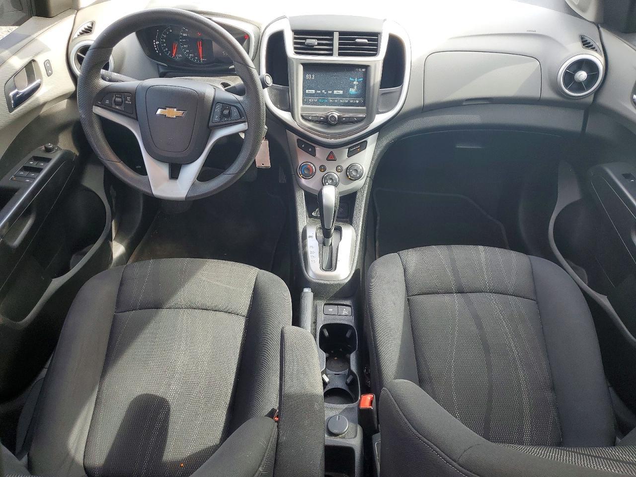 2017 Chevrolet Sonic lt