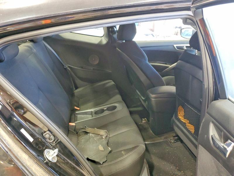 2016 Hyundai Veloster Base