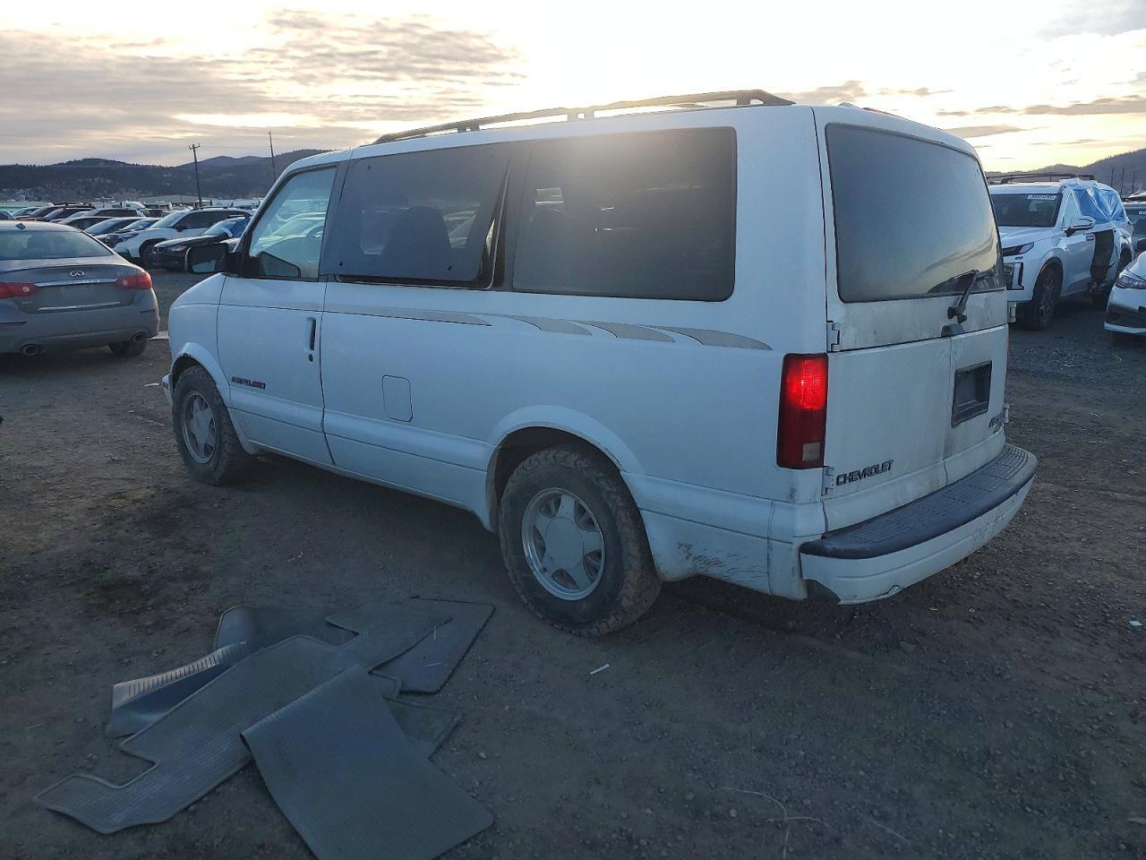 2000 Chevrolet Astro