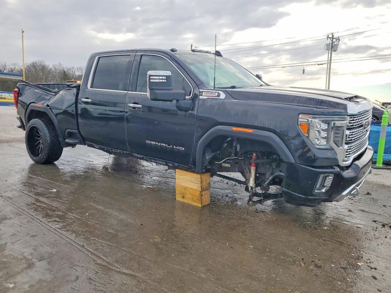 2023 GMC Sierra K2500 Denali