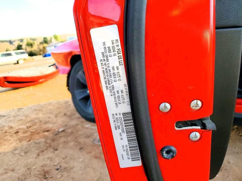 2015 Dodge Challenger sxt