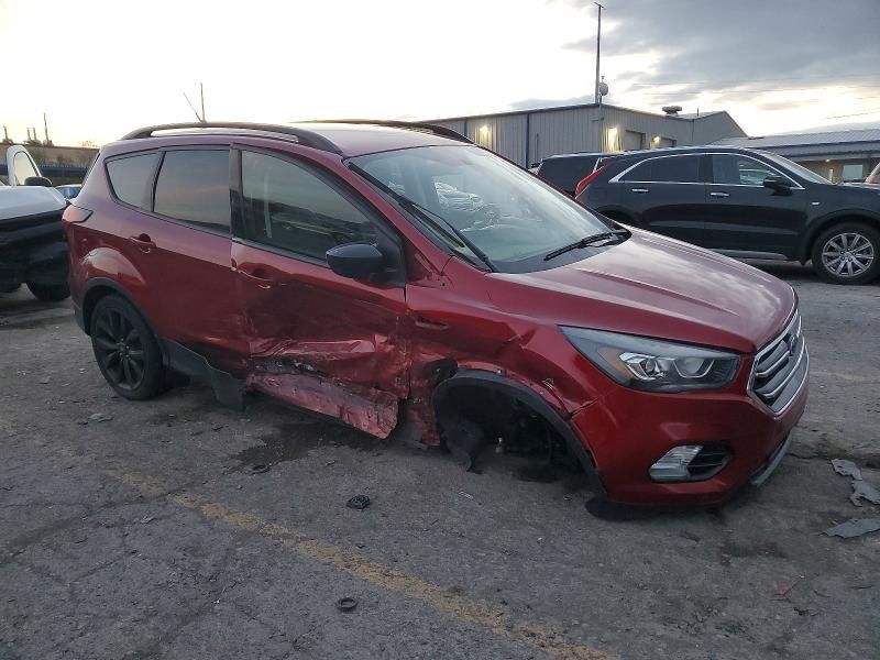 2019 Ford Escape se