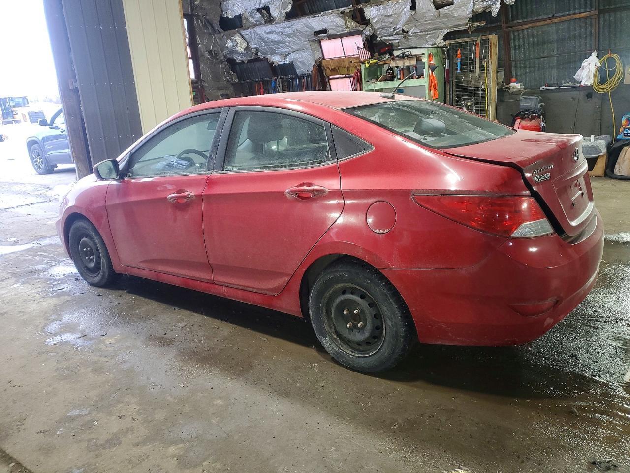 2012 Hyundai Accent gls