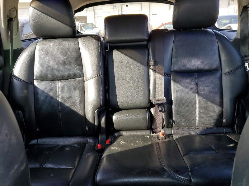 2016 Niss Pathfinder Platinum