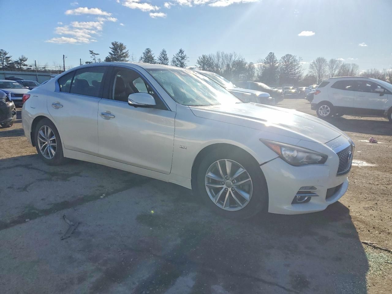 2016 Infiniti Q50 Premium
