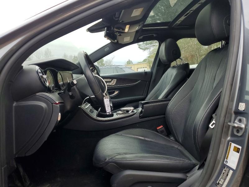 2019 Mercedes-Benz E 300