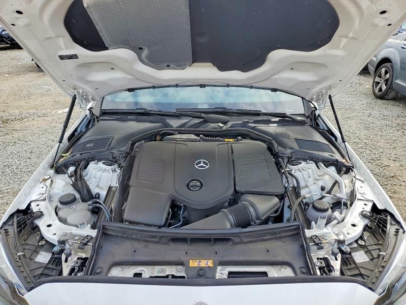 2023 Mercedes-Benz C300