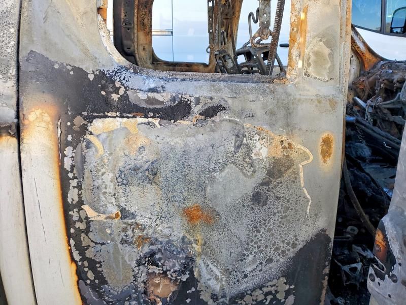 2013 Chevrolet Silverado Utility / Service Truck