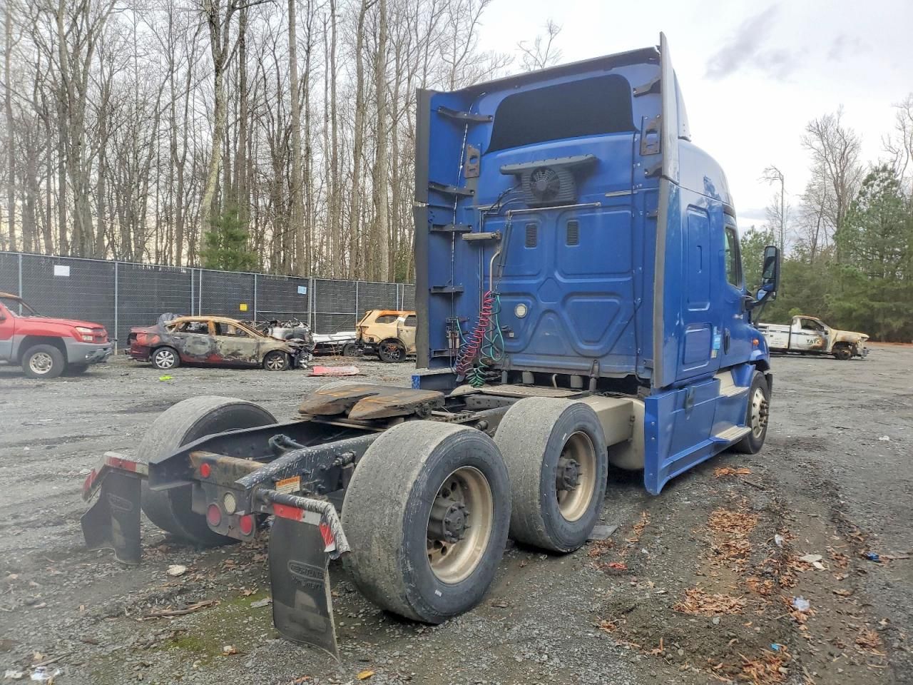 2016 Freightliner Cascadia 113