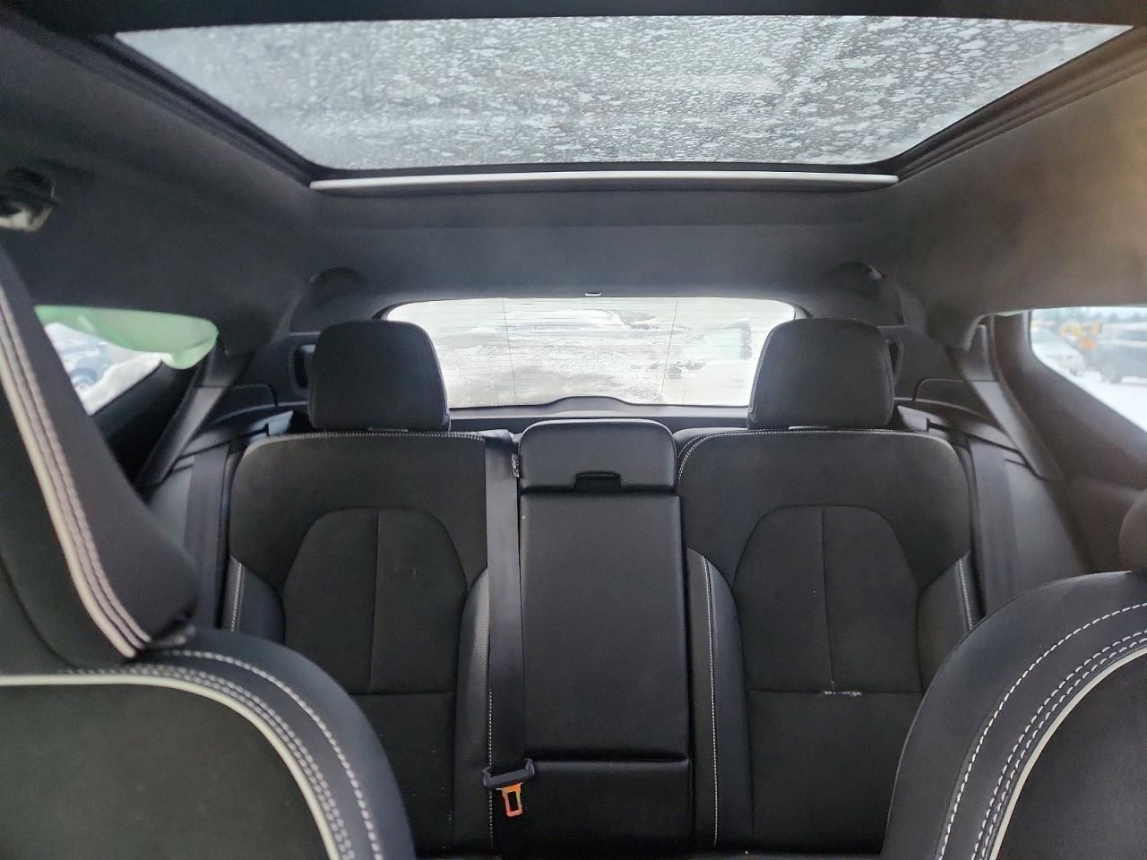 2020 Volvo Xc40 T5 R-design