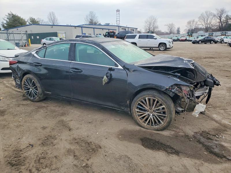 2022 Lexus Es 300h Base