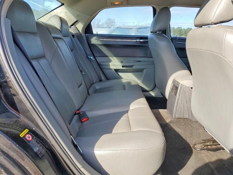 2005 Chrysler 300 Touring