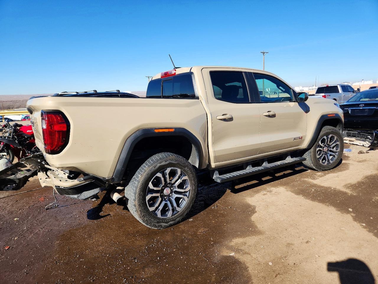 2023 GMC Canyon AT4