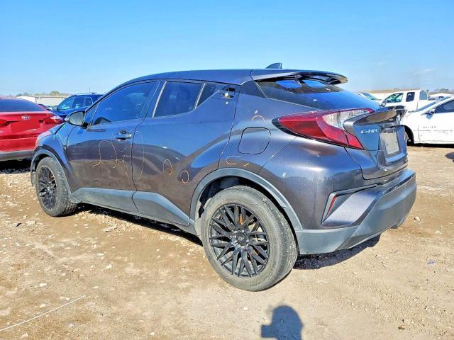 2020 Toyota C-hr xle