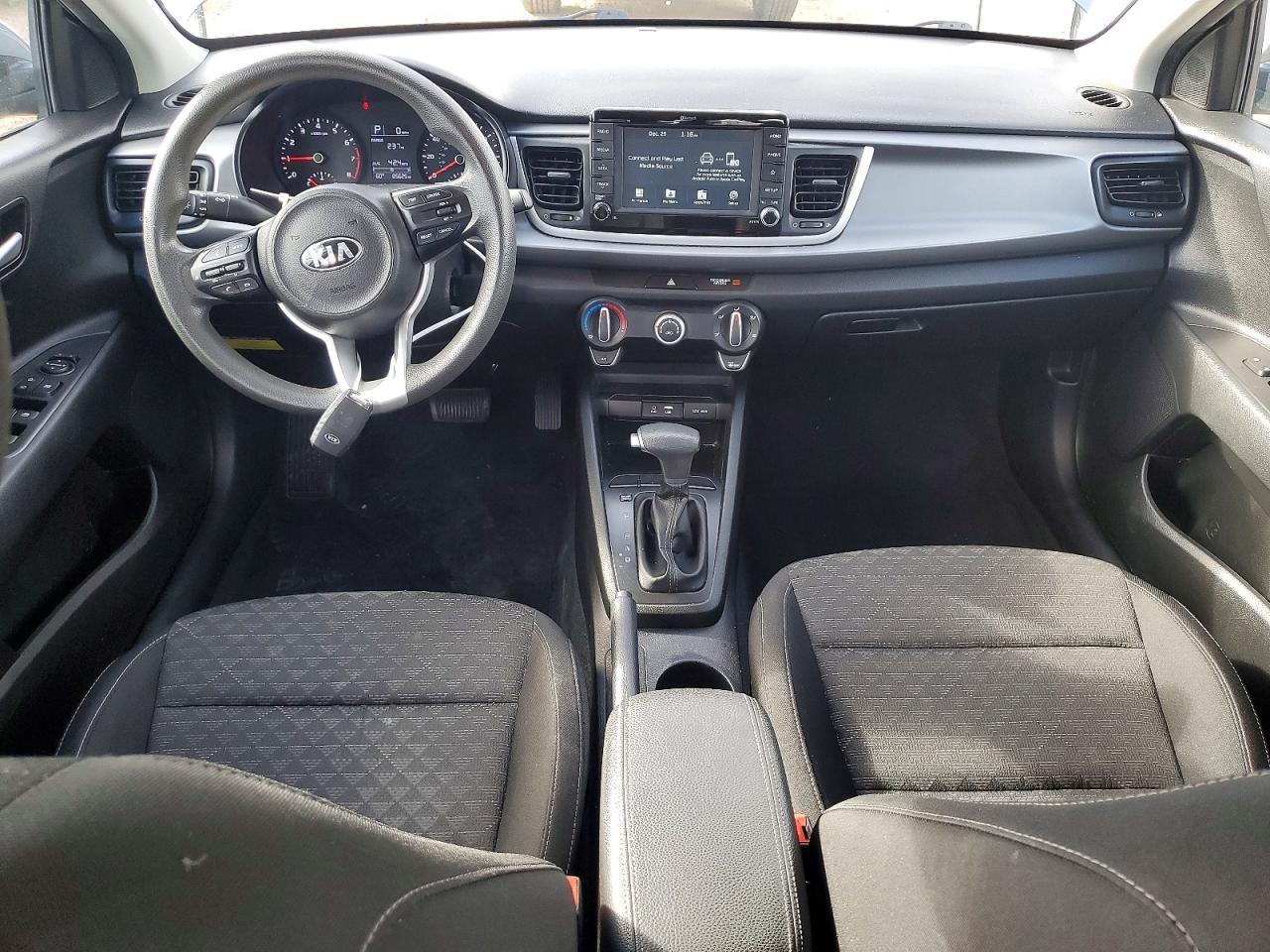 2019 KIA Rio s