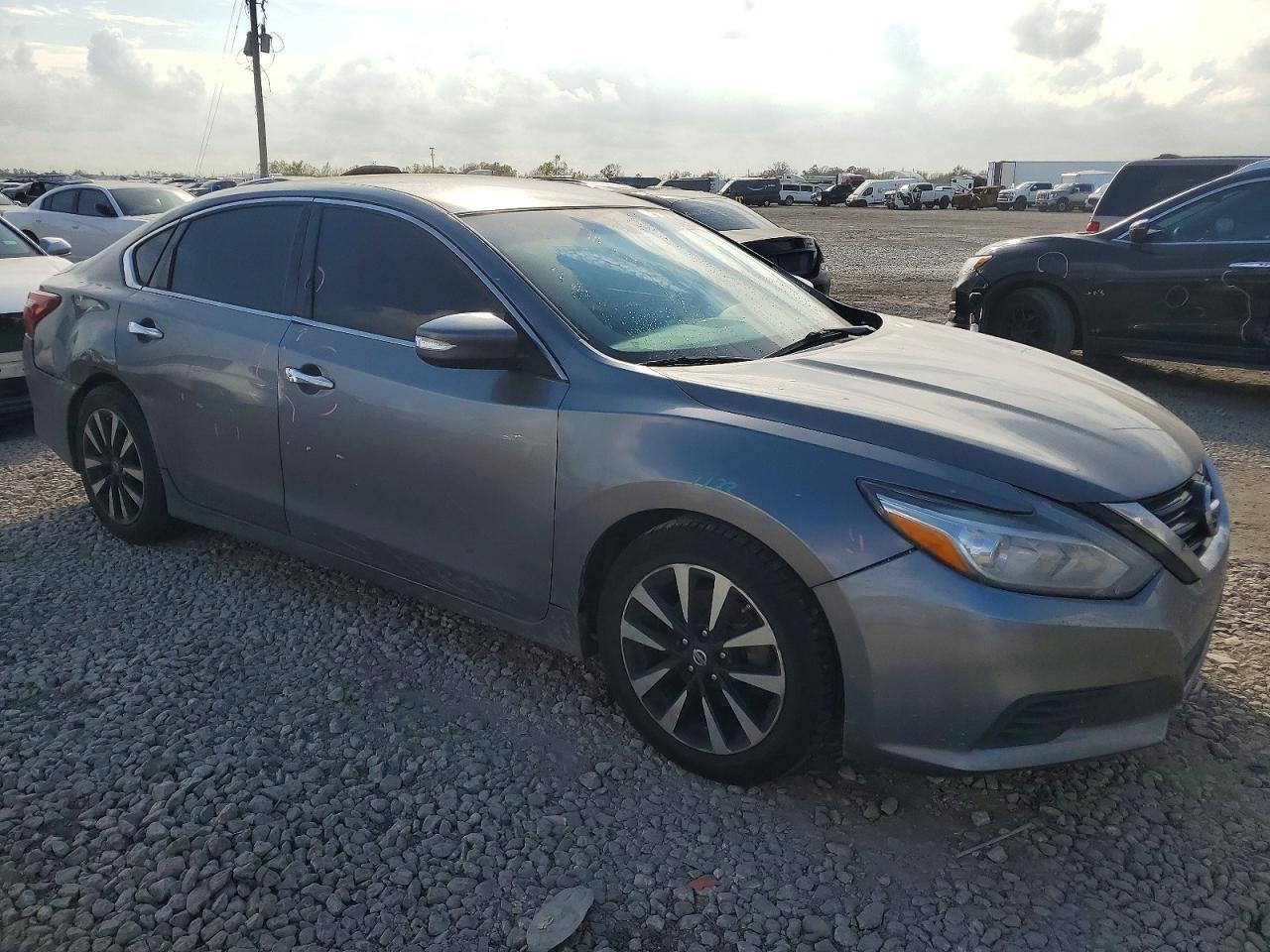 2018 Niss Altima 2.5