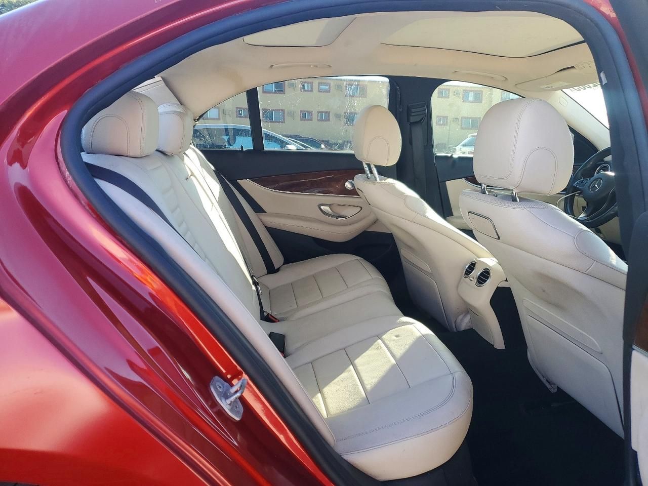 2018 Mercedes-Benz E 300