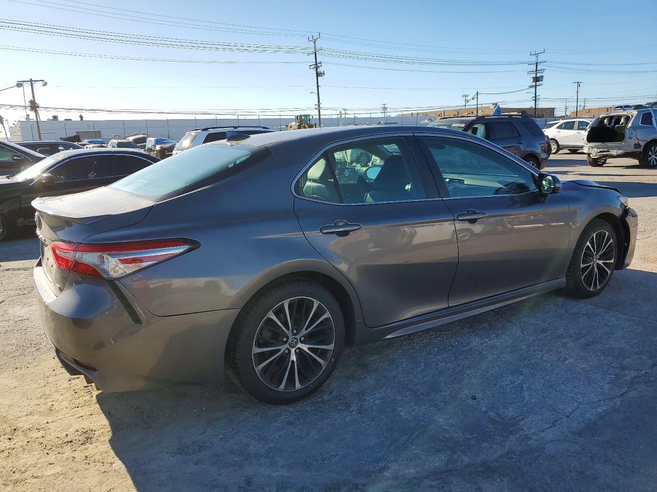 2019 Toyota Camry l