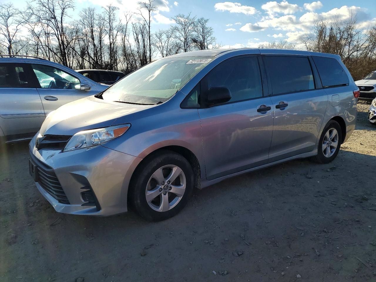 2018 Toyota Sienna l