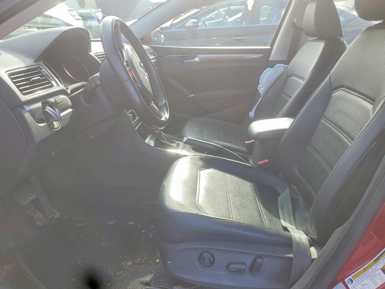2016 Volkswagen Passat se