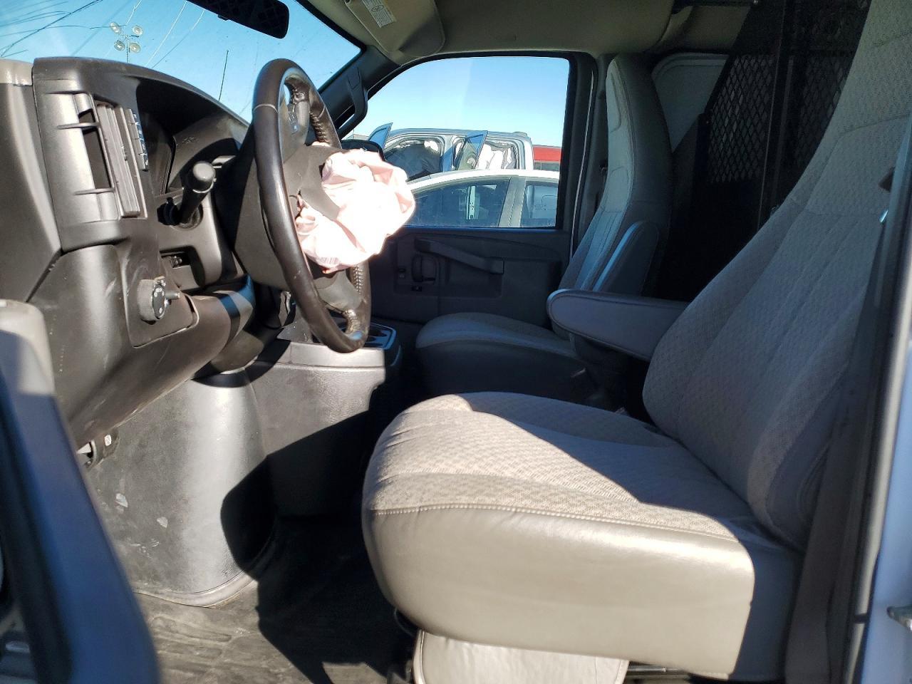 2021 Chevrolet Express 2500 Utility / Service Van