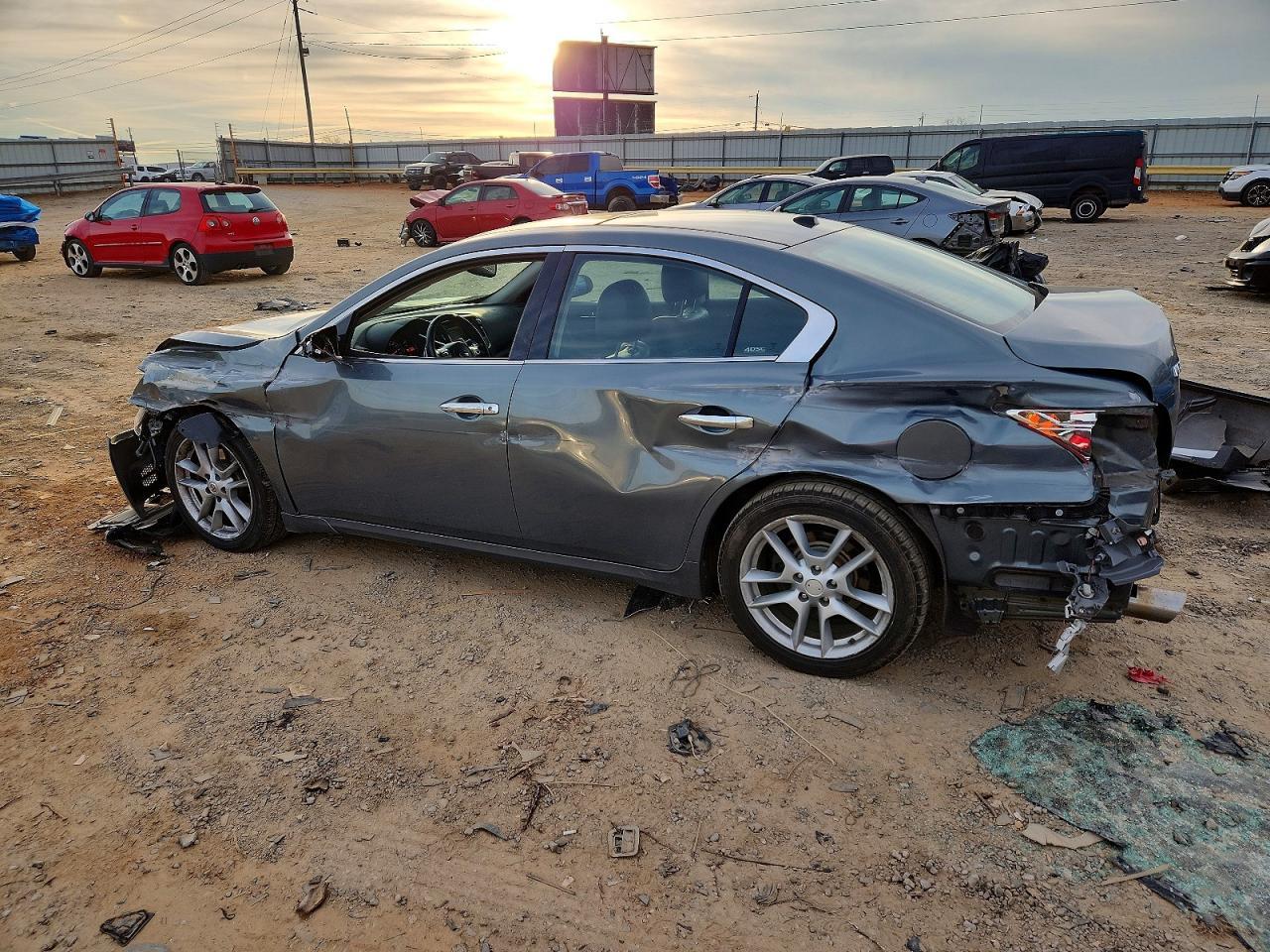 2010 Nissan Maxima s