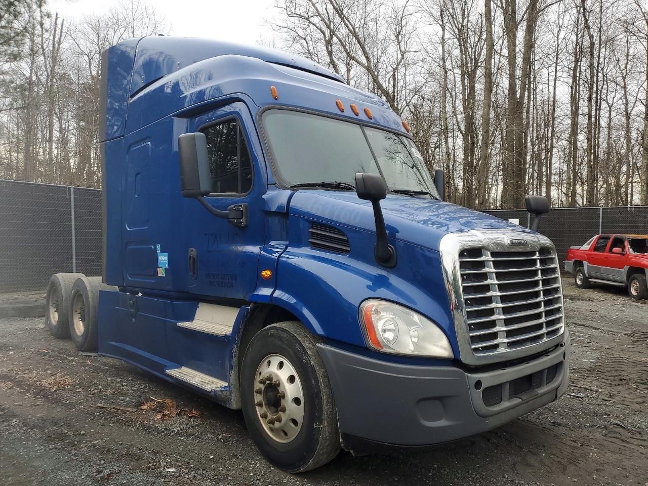 2016 Freightliner Cascadia 113