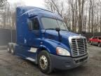 2016 Freightliner Cascadia 113