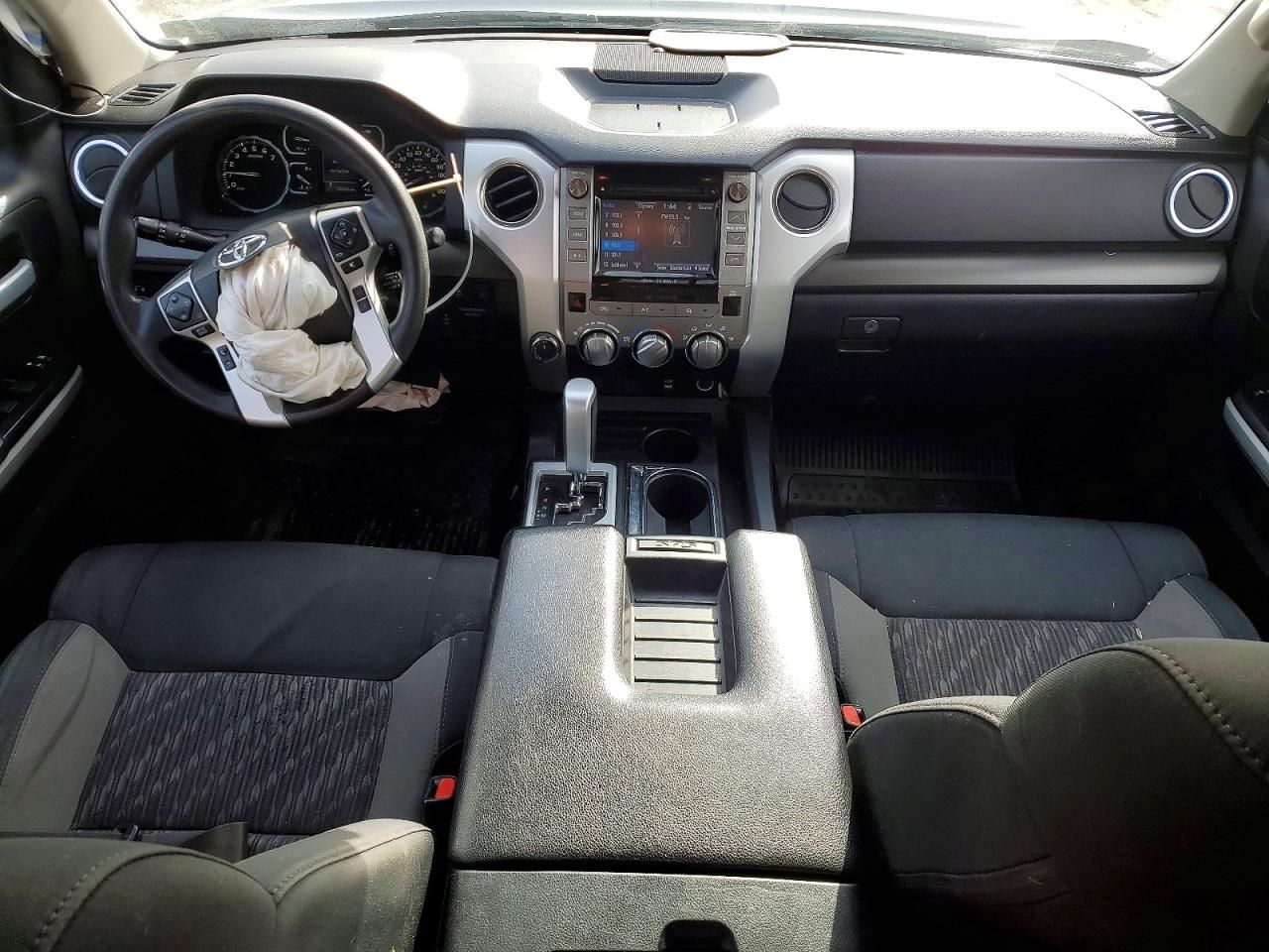 2018 Toyota Tundra Double cab sr