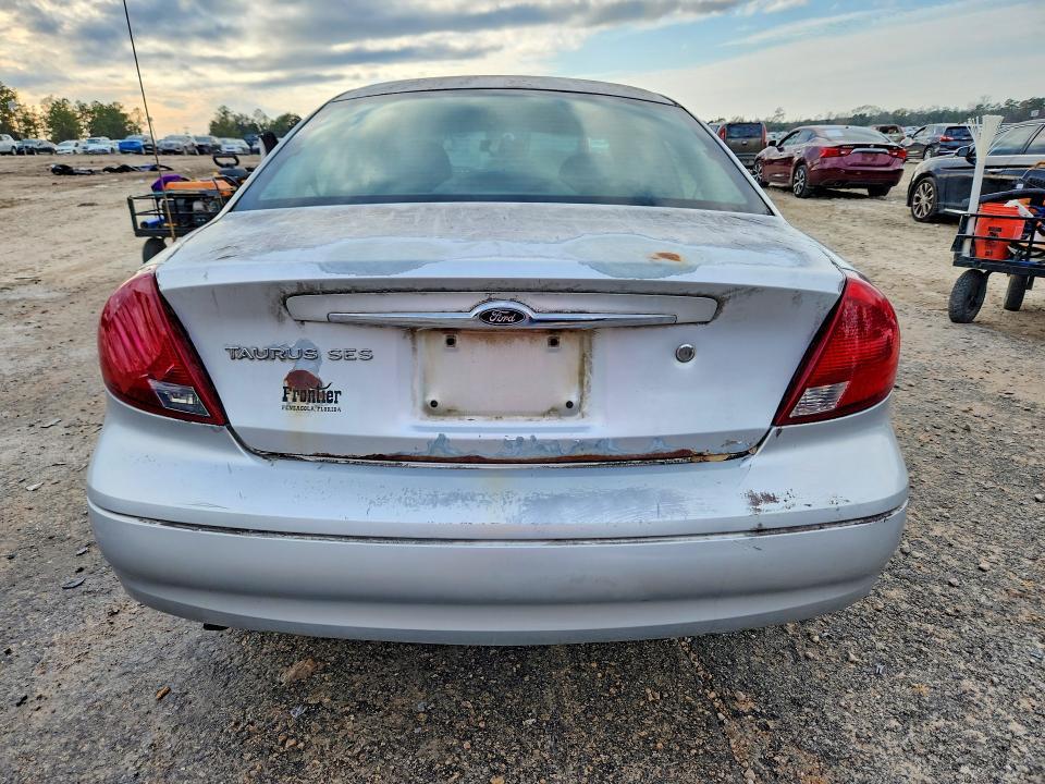 2000 Ford Taurus ses