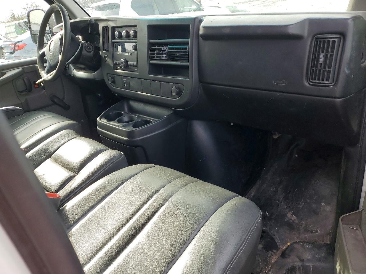 2009 Chevrolet Express G2500 Utility / Service Van