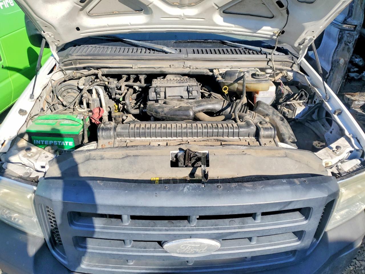 2006 Ford F250 Super Duty Flatbed Truck