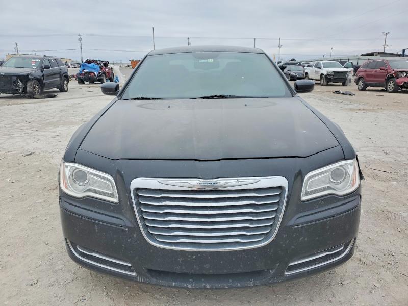 2013 Chrysler 300