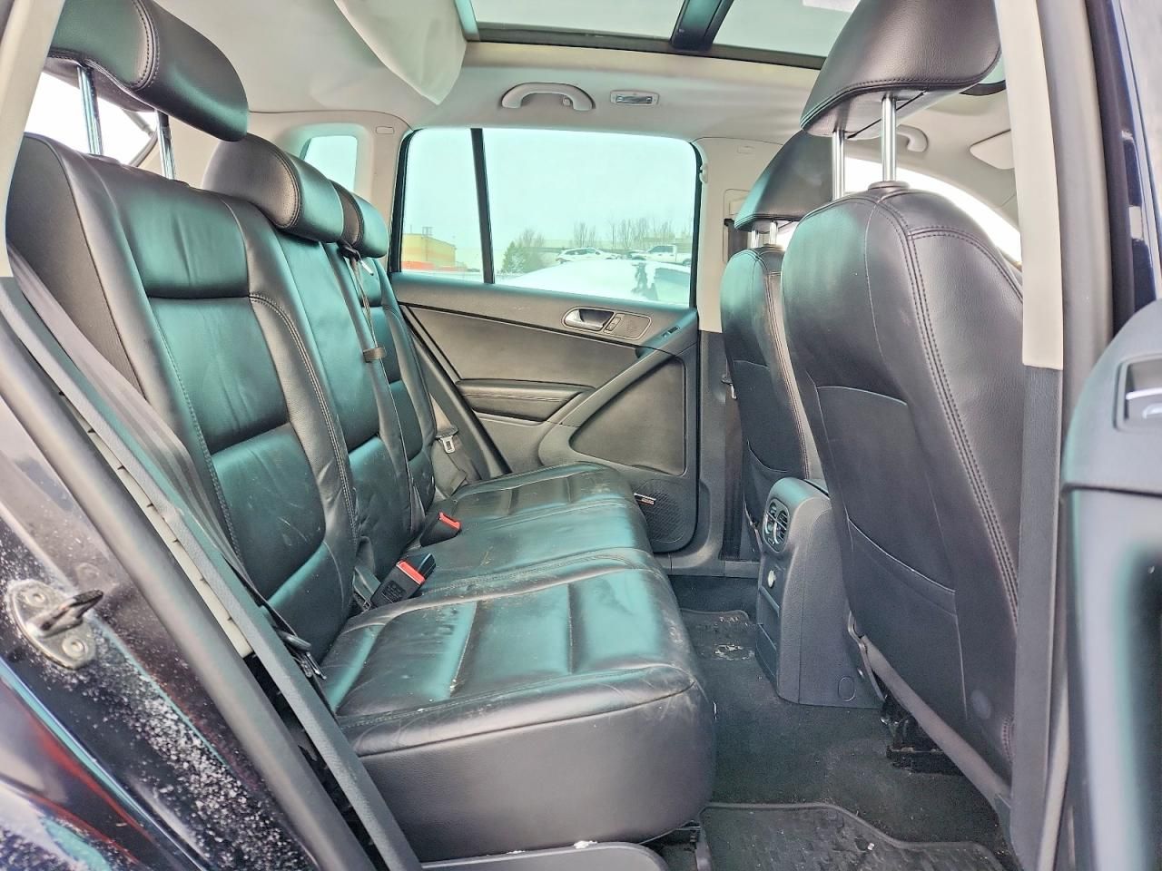 2011 Volkswagen Tiguan s