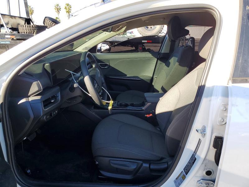 2025 KIA K4 lx