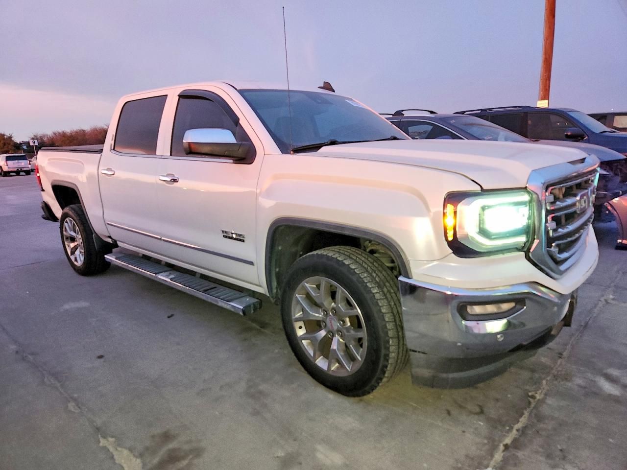 2016 GMC Sierra C1500 slt