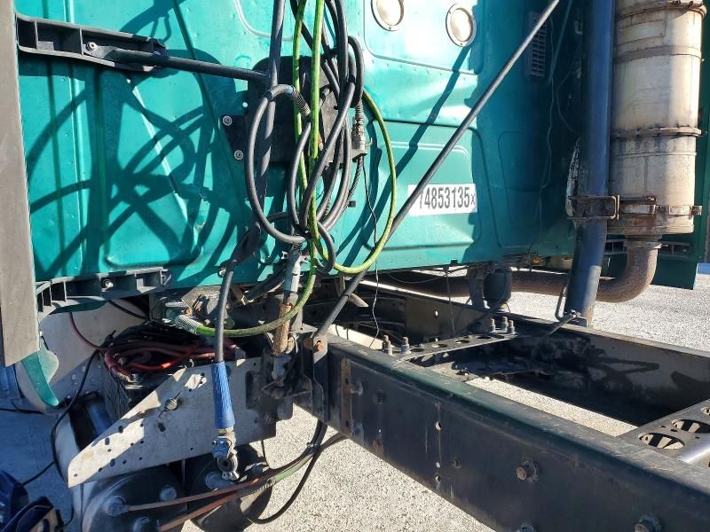 2012 International Lf687 Semi Truck