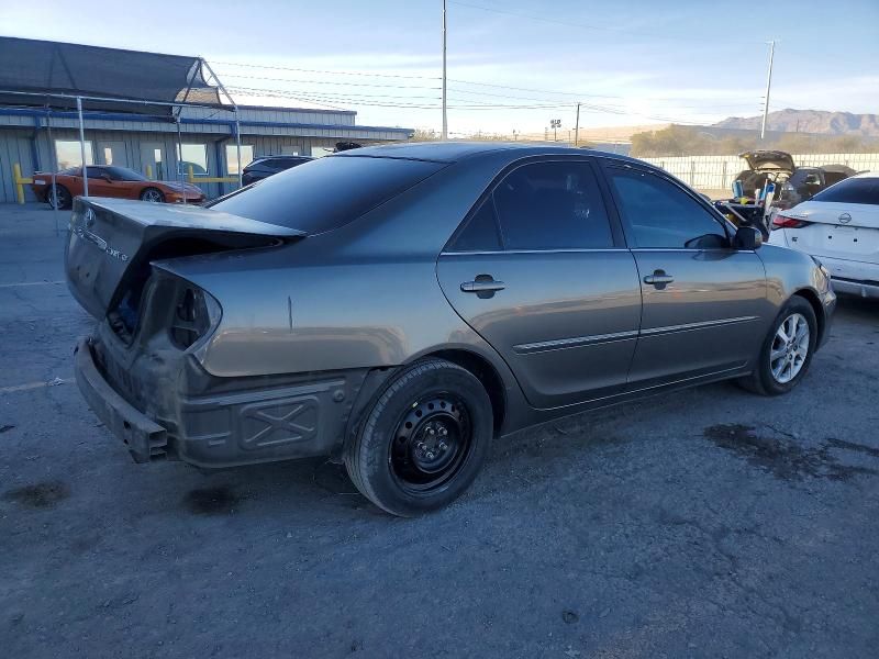 2005 Toyota Camry le