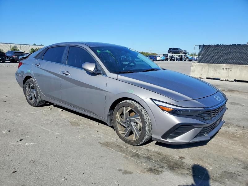 2025 Hyundai Elantra sel